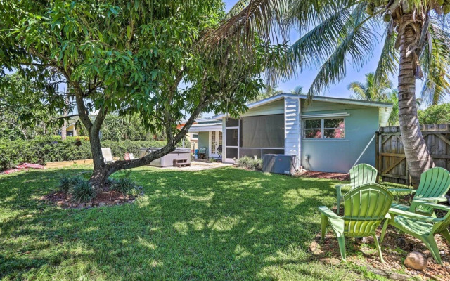 Vibrant Stuart Getaway w/ Private Hot Tub!
