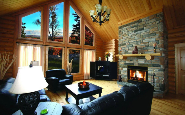 Fiddler Lake Resort