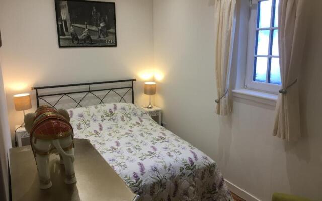 The Art Loft, Crieff: Town Centre Apartment