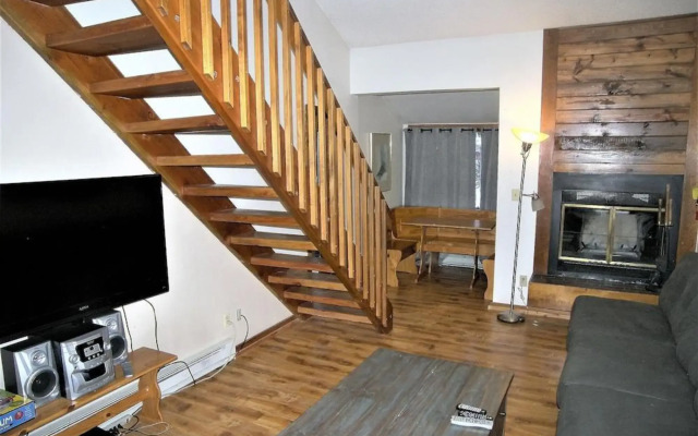 Fox Pine Lodge 3 Bed 3 Bath