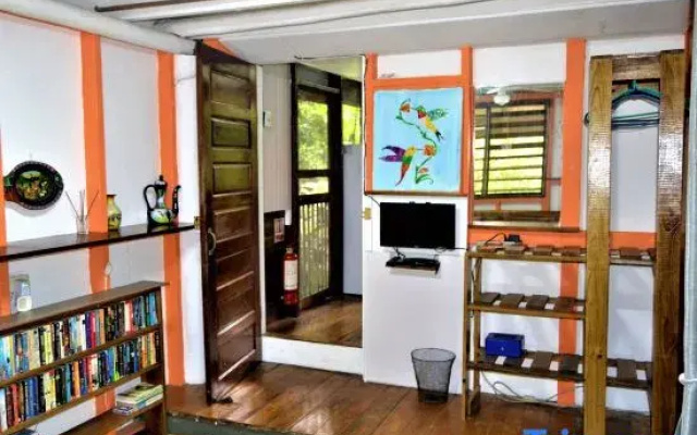 Jungle Like Oasis in San Ignacio - Secluded Cabaña Retreat Close To Mayan Ruins