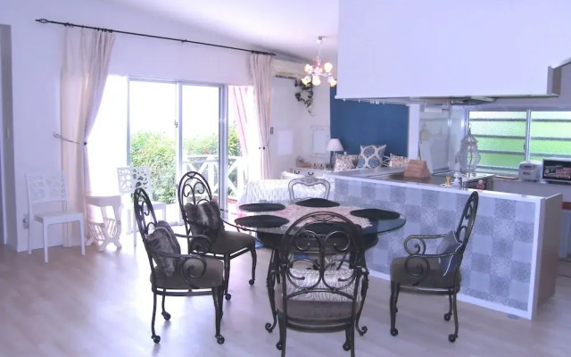 Rose Terrace Bise