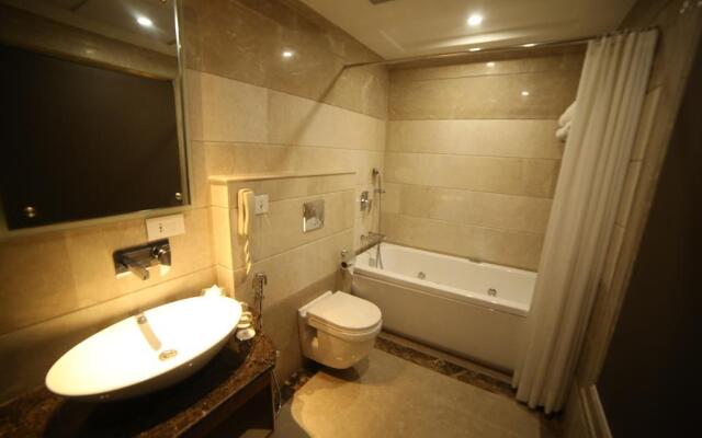 Ramada By Wyndham Varanasi Katesar