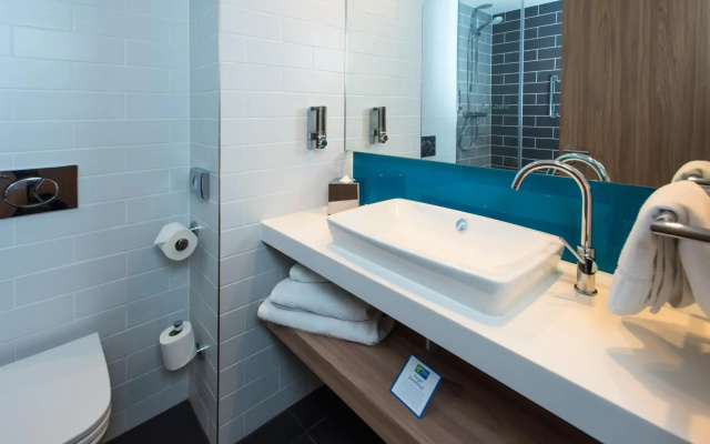 Holiday Inn Express Exeter - City Centre by IHG