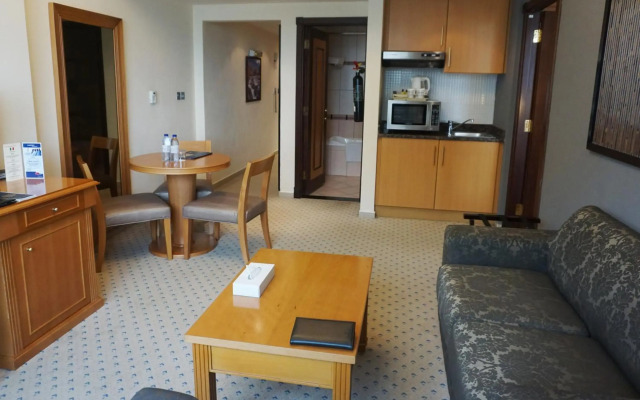 Golden Tulip Sharjah Hotel Apartments