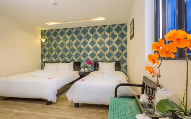 La Maison Da Nang Beach