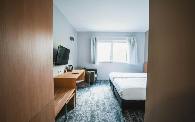 Utopia Hotel