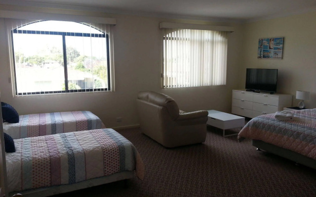 Palm Beach Guest House