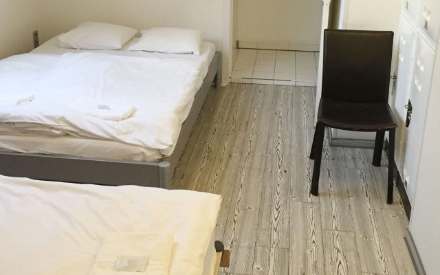 The Legacy by 2GO4 City Center