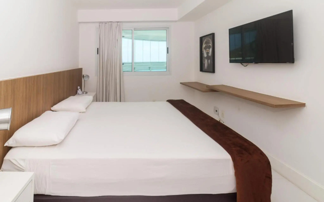 Flat Ocean View III