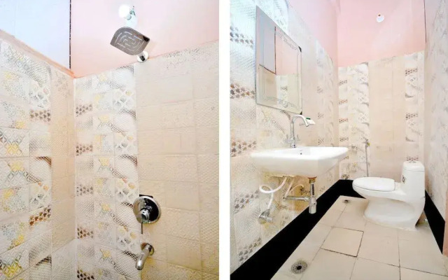 Surya Hotel by OYO Rooms