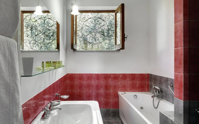 M Suites Sorrento
