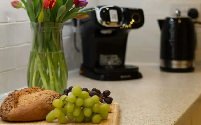 Stylish Margate Coastal Home Parking By Adliv