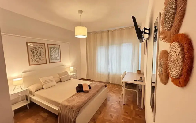 Rooms Rey junto a Plaza España