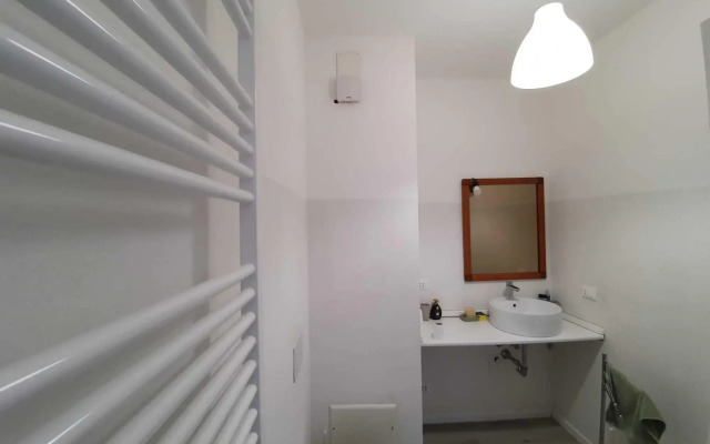 Snug apartment in Lesa with balcony