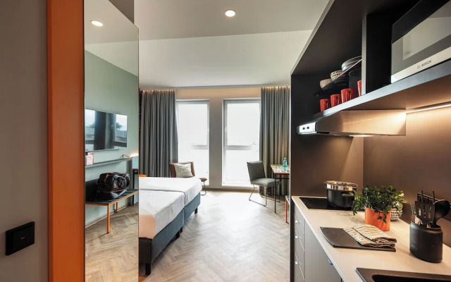 LOGINN Hotel Köln Airport