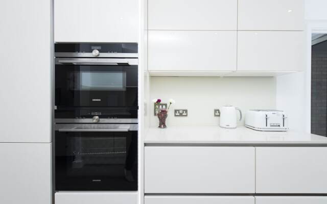 Stunning Modern 5BR house in Olympic East London
