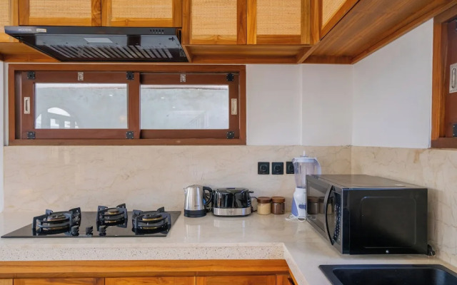 Amreta Villa by Betterplace