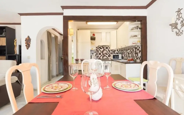 MalagaSuite Beautiful Village Calahonda