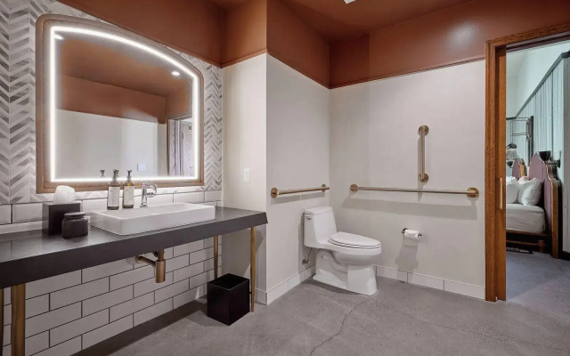 Detroit Foundation Hotel