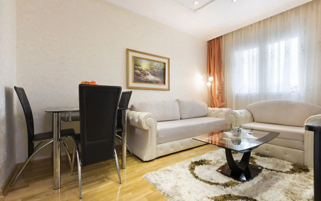 Lazar Lux Apartments