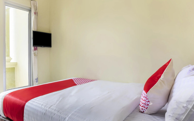 OYO 2950 Grand Suites Palace