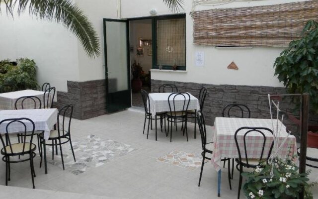 Hotel Apollon
