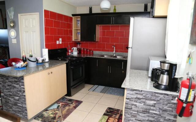 The Oasis I, Portmore Country Club
