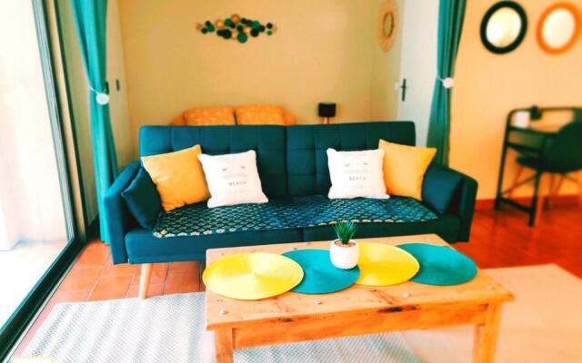 Grand Studio Azur avec terrasse - Vieil Antibes