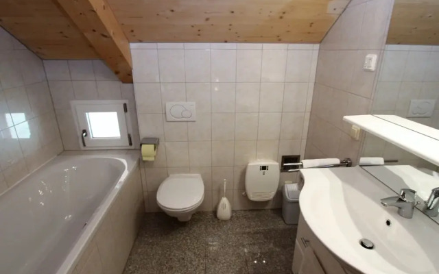 Luxurious Holiday Home in Stadl an der Mur with Hot Tub