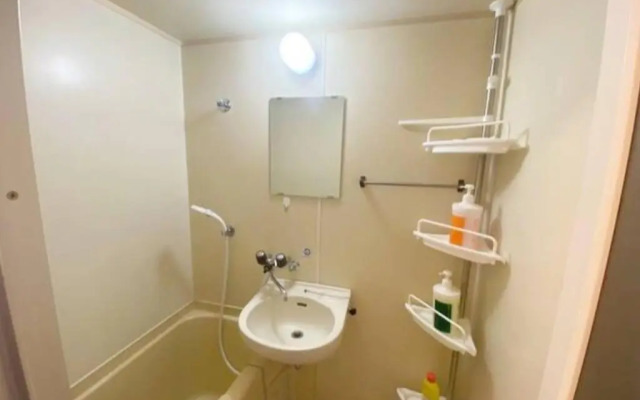 ラ・ポート空港前107