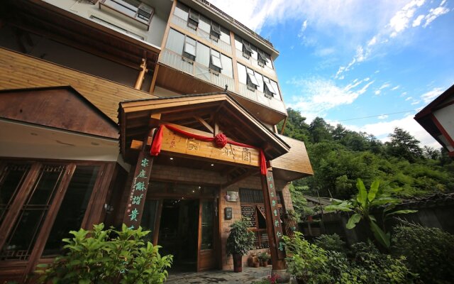 Zhangjiajie One City One Inn