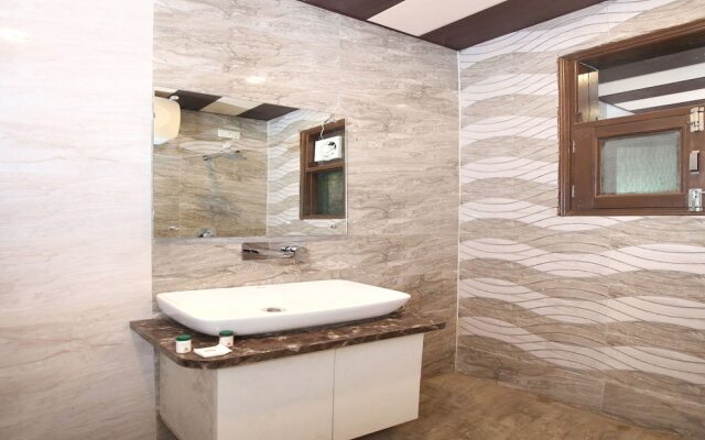 OYO 3025 Hotel Amaze