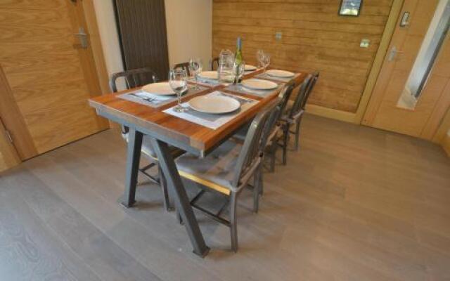 Inchree Rooms & Chalets