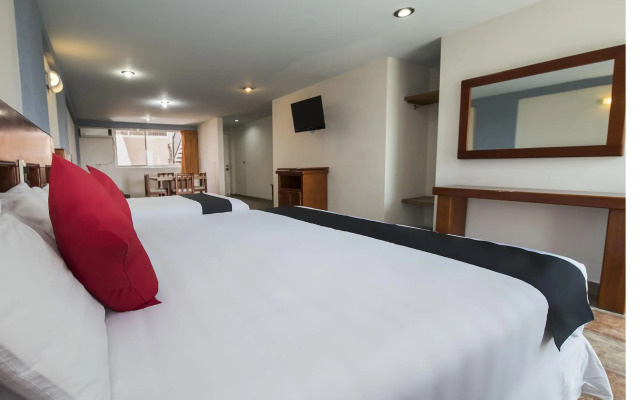 Hotel Suites de Reyes