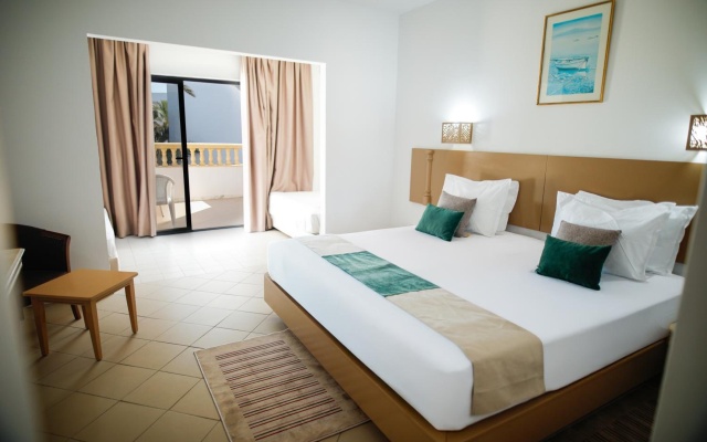 Blumar Resort & SPA