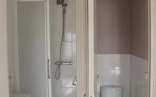 La Petite Cour