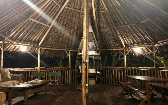 Baker & Sons Safari Company