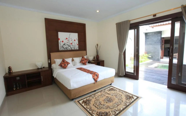 Villa Latanza Bali – Guest Rooms – Kuta