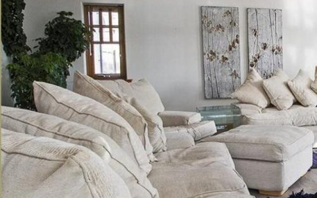 Sutherlands Guest House