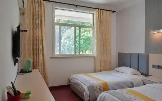 Lvdao Caotang Farmhouse