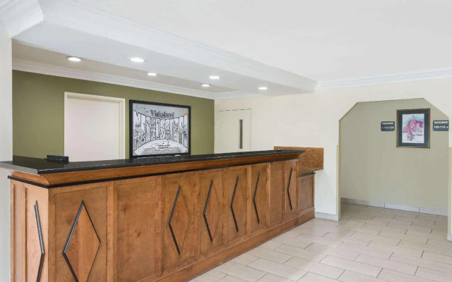 Super 8 By Wyndham Vicksburg
