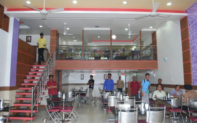 Hotel Tirupati
