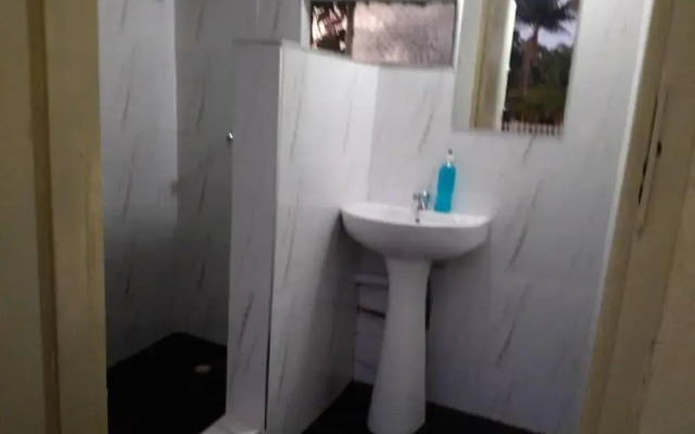 Beautiful 2-bedroomed Guest Cottage in Harare
