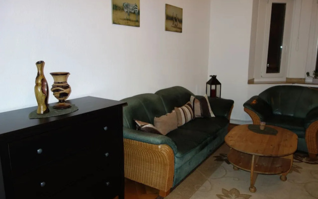 Tolstov-Hotels Large 3,5 Room Apartment