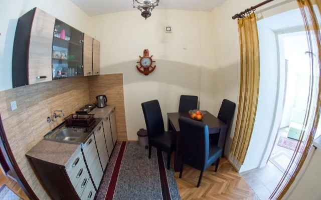 Apartments Old Town Aleksici