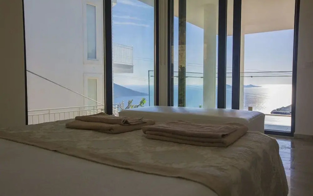 Villa Swan