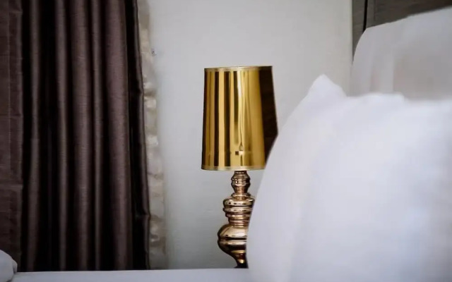 Tofana Hotels and Suites