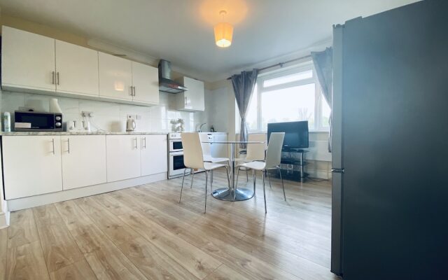 London Lodges