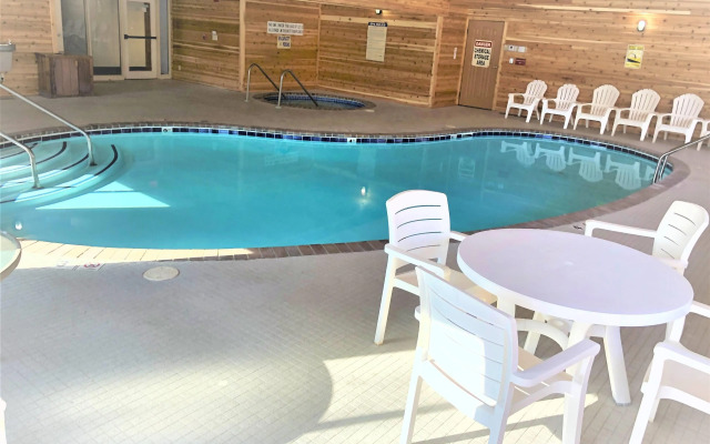 Super 8 by Wyndham Shakopee